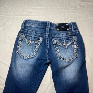 Miss Me Bootcut 25 Medium Wash Rhinestone JP5521BD Length 29